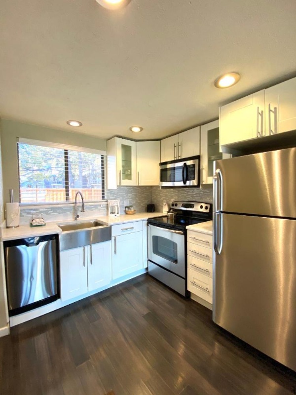Tahoe Lakeshore Lodge & Spa image 19