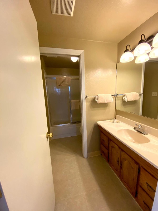 Tahoe Lakeshore Lodge & Spa image 6